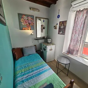 Solo , Mykonos Town Greece